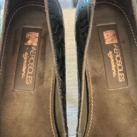 AEROSOLES Black Heels Elegant Comfort - Picture 3 of 6